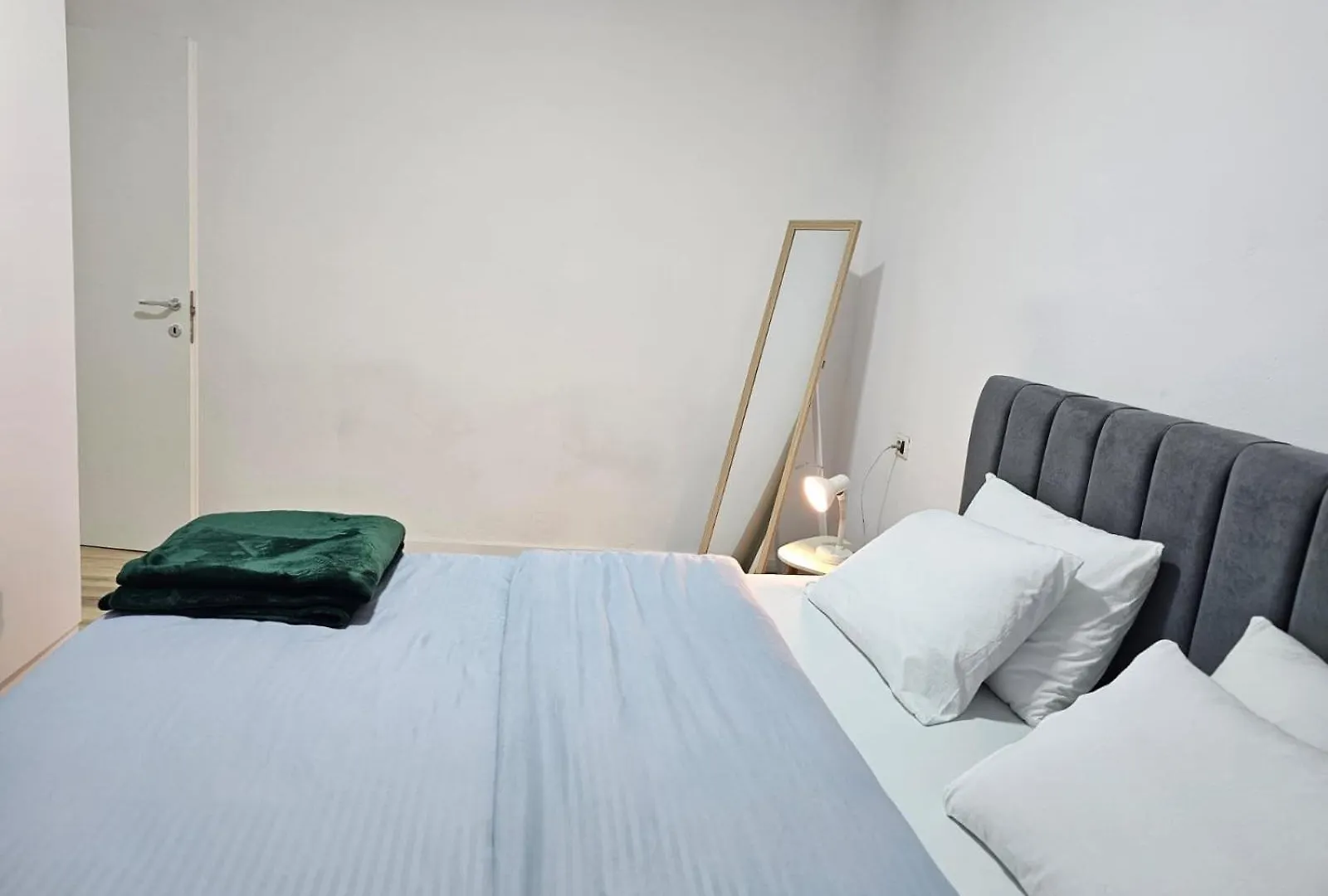 Main Studio 4 Tirana